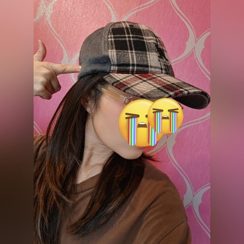 Kangol plaid cap